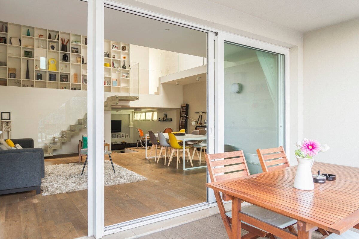 Stylish central loft Milan, with garden, 8 guests gallery image 3