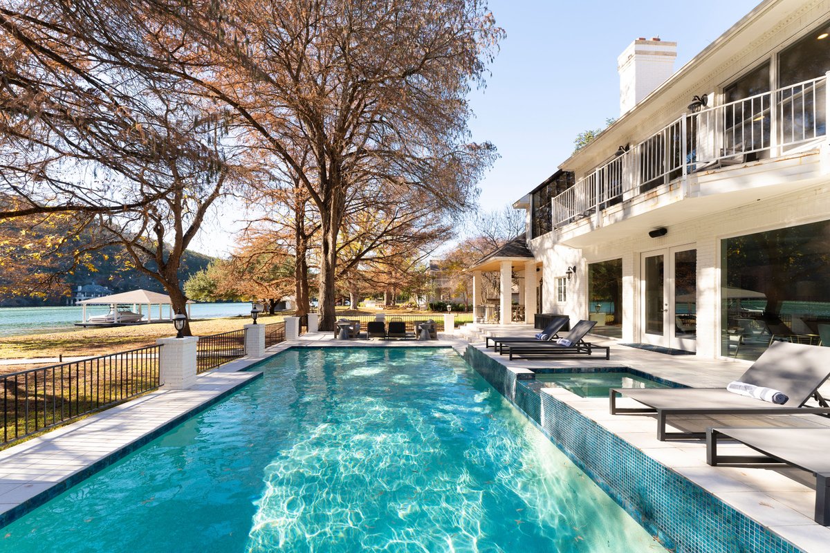 Luxe Austin-Area Retreat for Groups & Gatherings