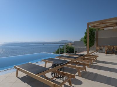 Anima SeaView Luxury Living Villa