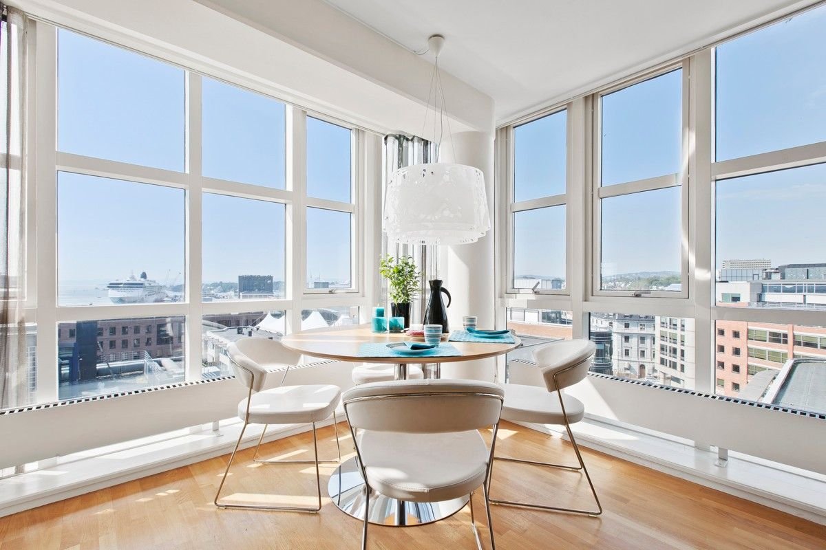 Aker Brygge Sea View – Elegant 2BR Apt, 9th Floor gallery image 4