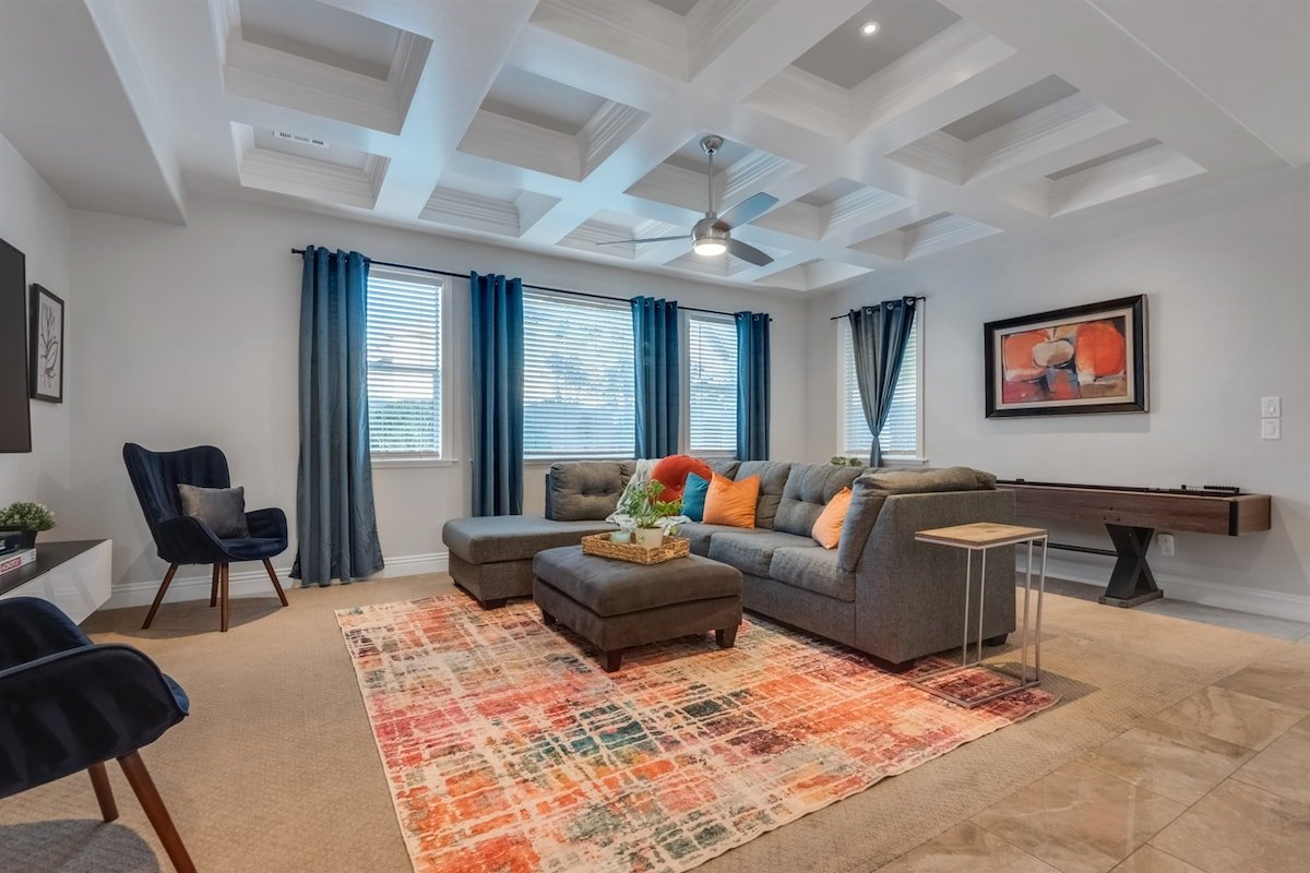 Luxe Las Vegas Villa: Heated Pool, Hot Tub & Games gallery image 5