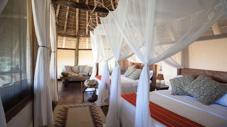 Apoka Safari Lodge Chalet