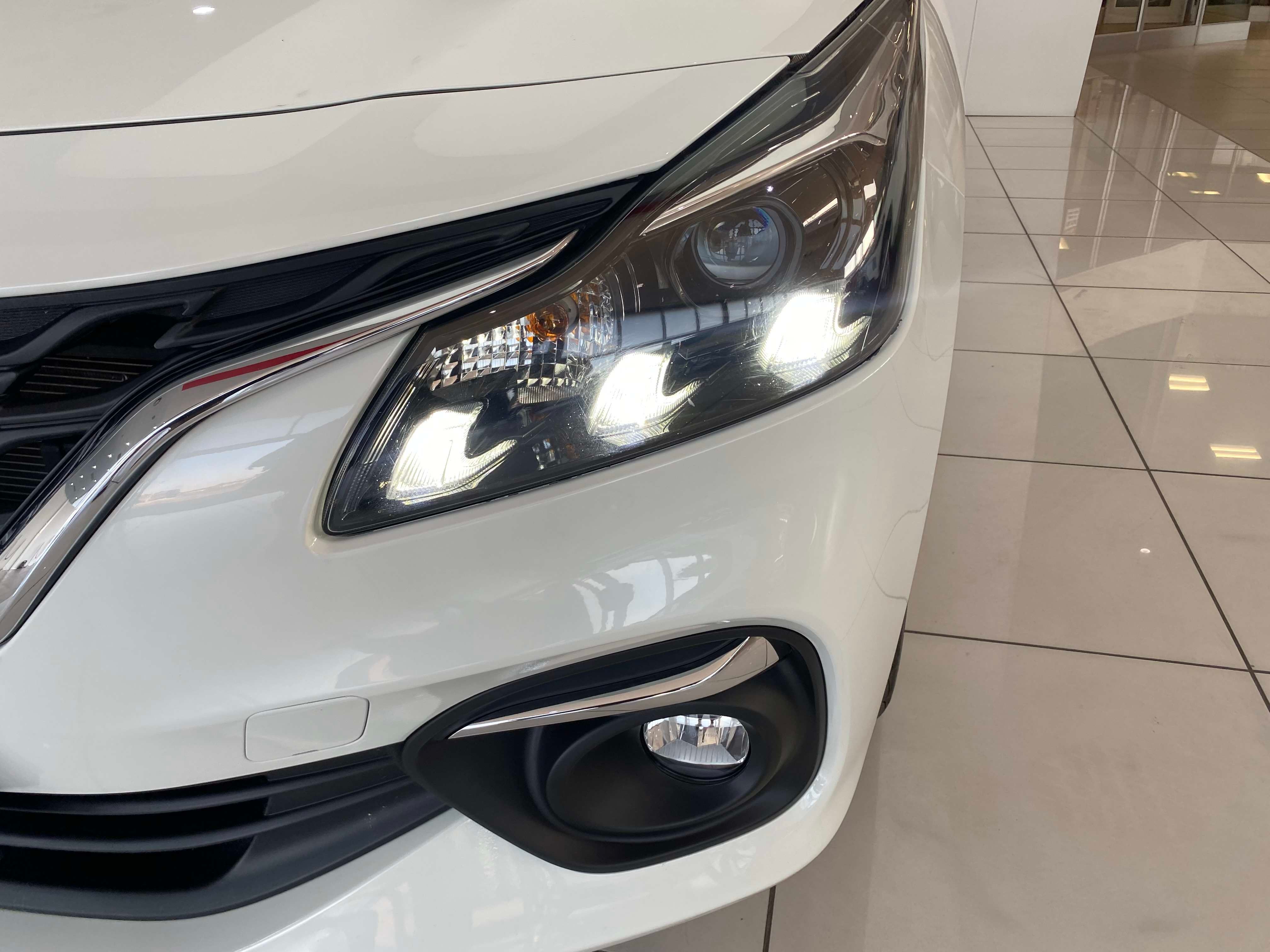 Used car gallery