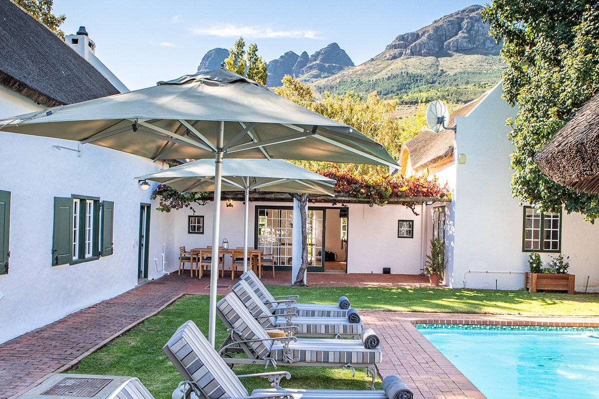 Taaibosch Collection@Manor House