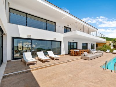 Villa Giga – Beautiful golf and sea views!