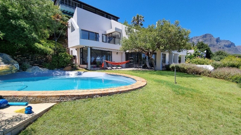 Camps Bay – Not Too Shabby Views gallery image 5