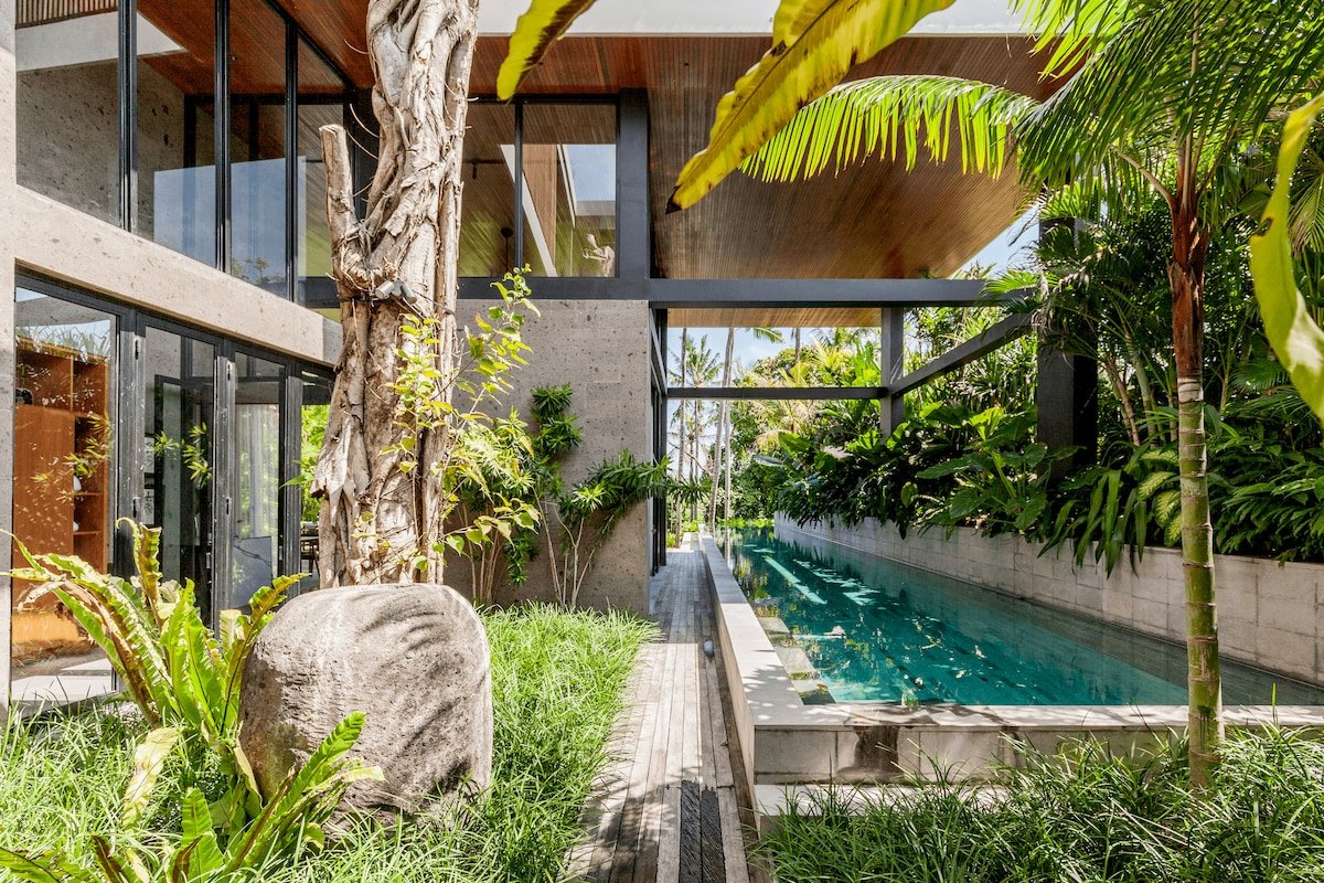 The River House gallery image 2