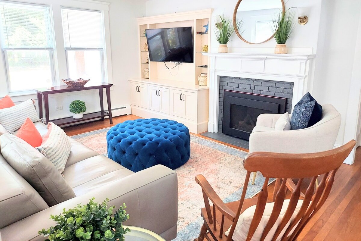 Beautiful Home in the Heart of Everything gallery image 3