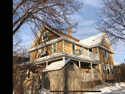 Entire 8BR Historic Mansion in the NE Arts Dist