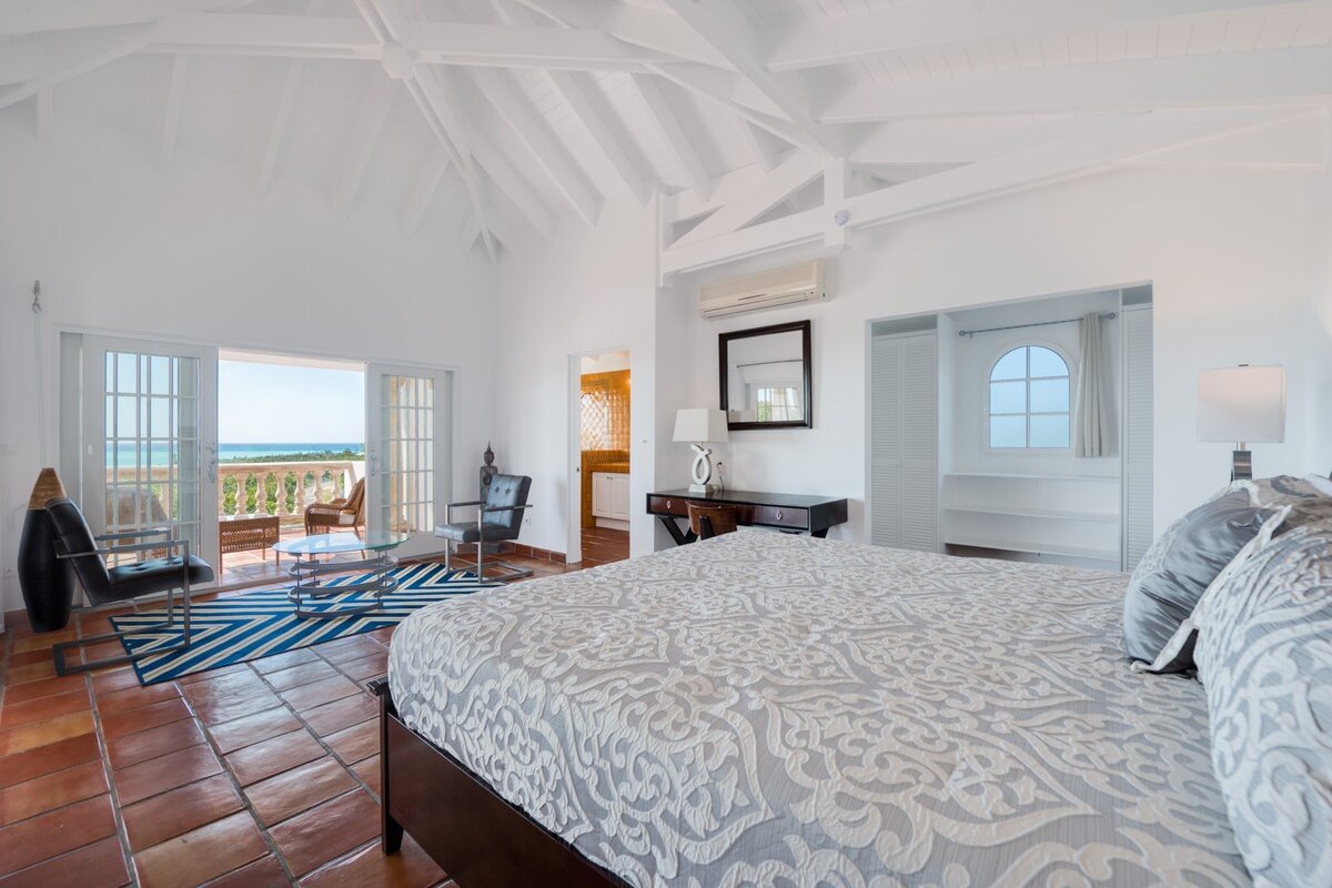 Mariposa gallery image 4