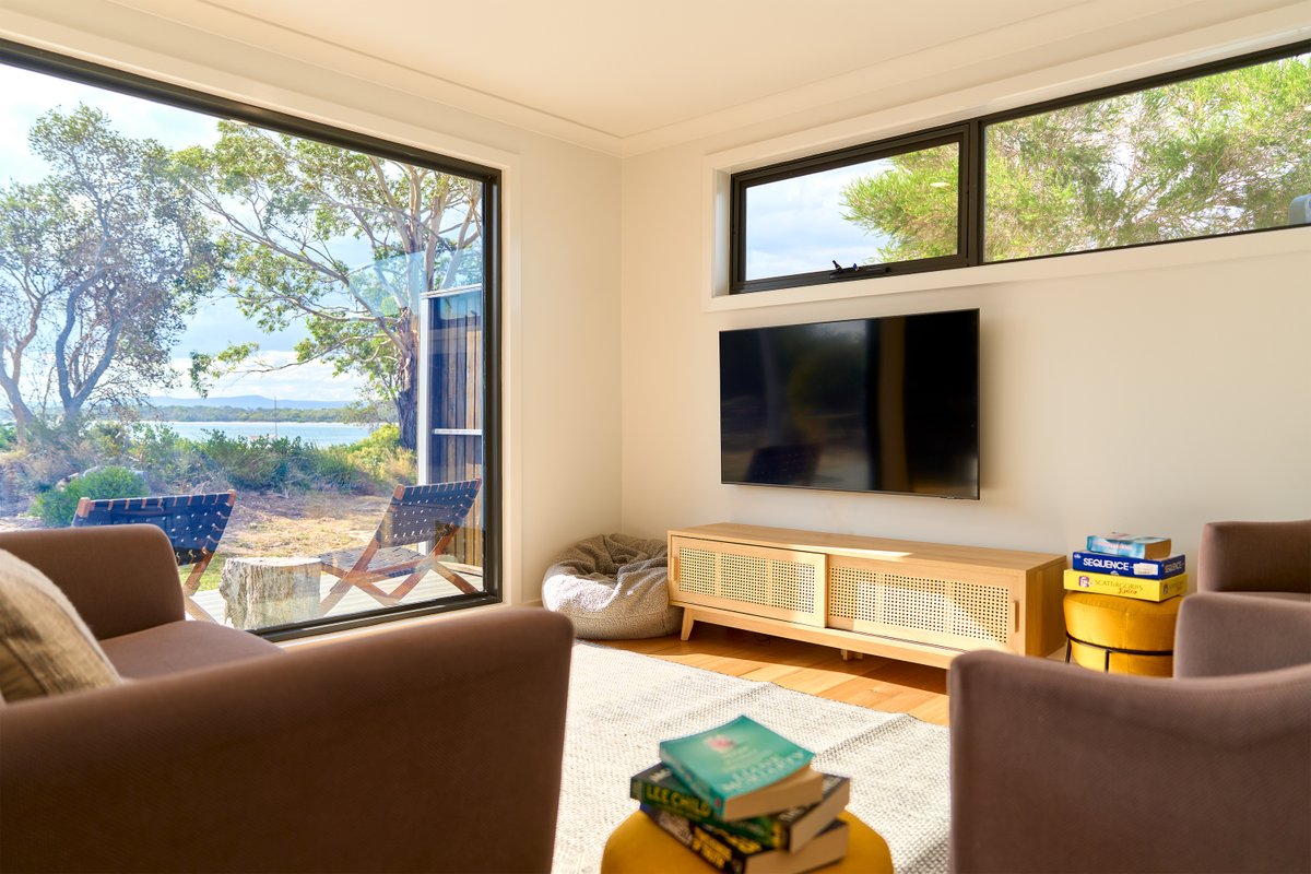Joeys Place -Waterfront family home @ Freycinet!