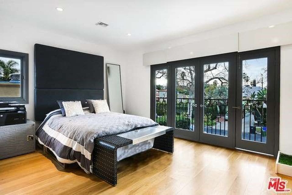 Beverly Grove/Beverly Hills/Melrose – 5 bed 6 bath gallery image 5