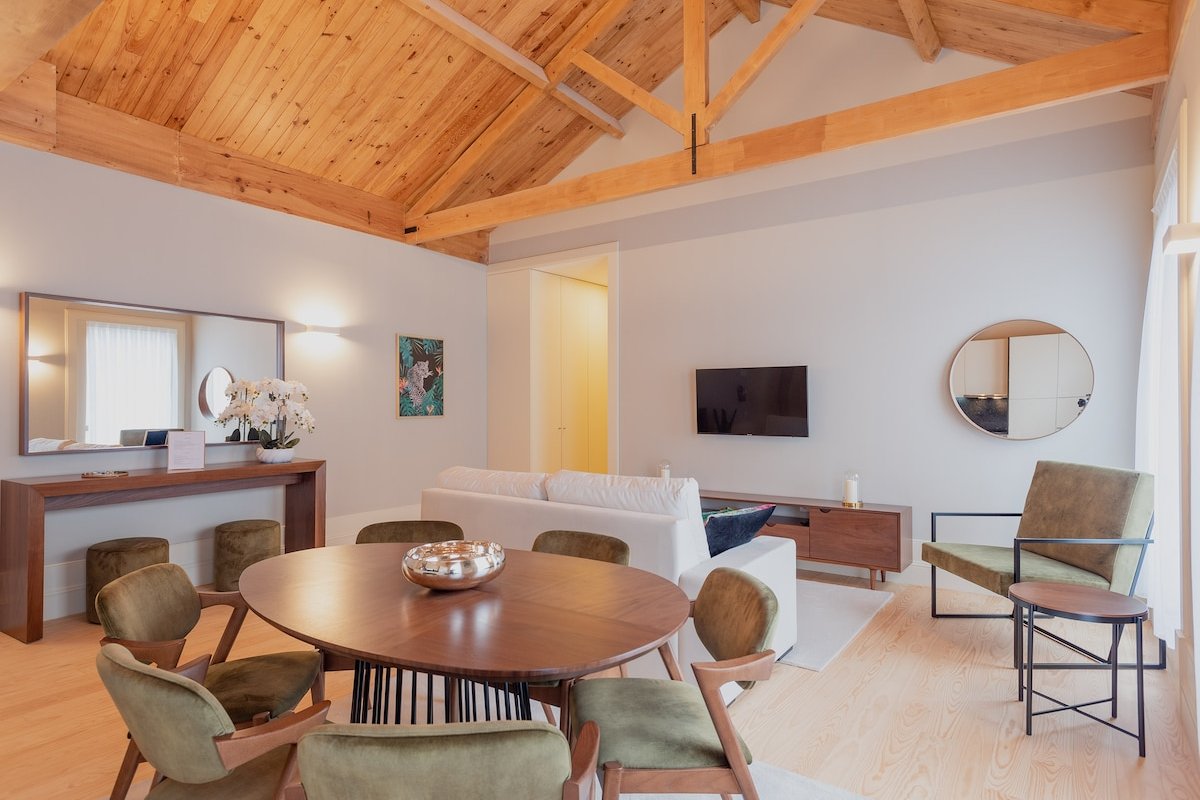 CC Downtown Palace – J gallery image 4