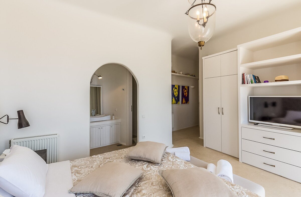 “Divina” by Aqualiving Villas gallery image 3