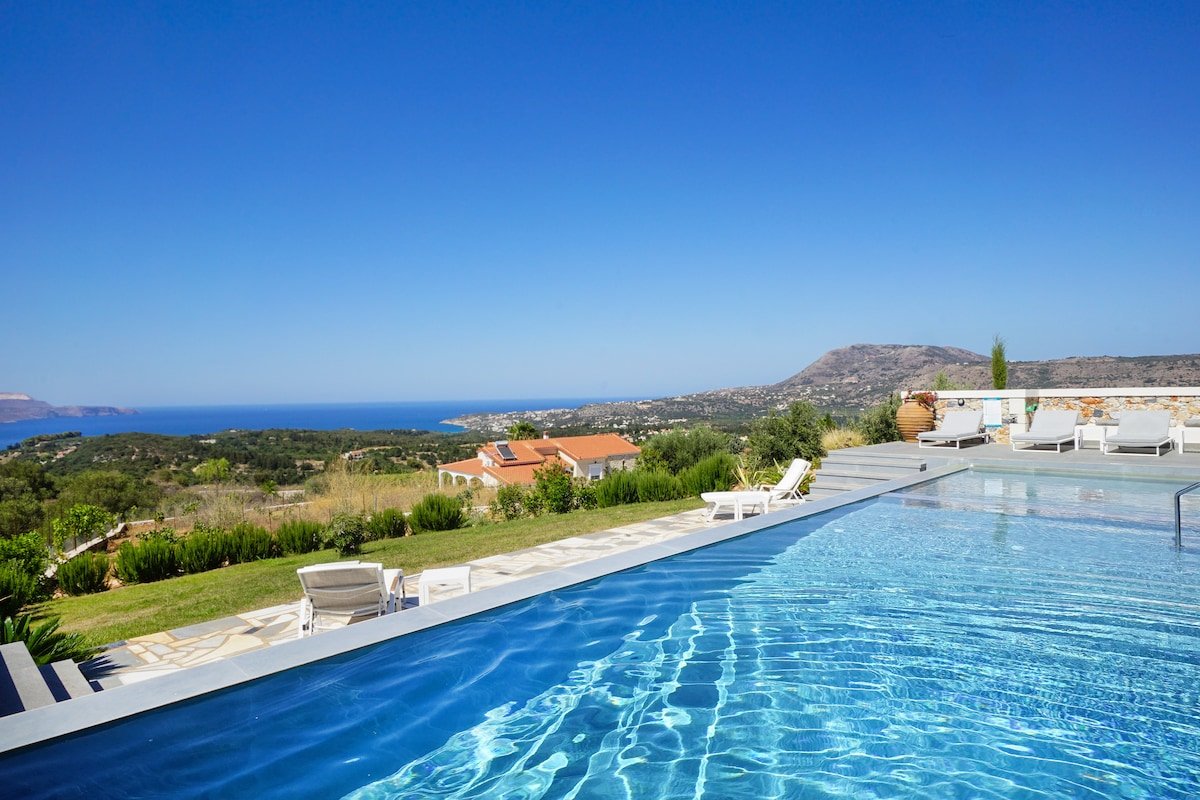 Villa Grand Fysaeri, 6 BD, 6 BA, pool, Jacuzzi! gallery image 3