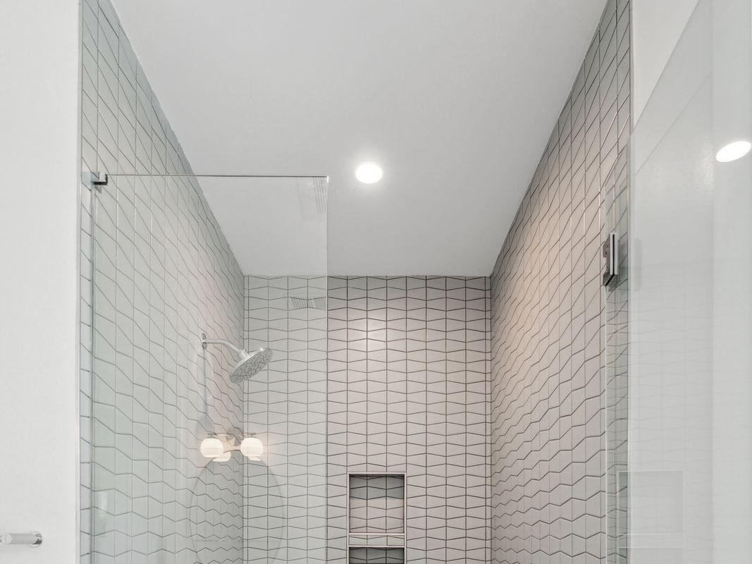 619 Carolina / C Escape / Brand New Custom Home gallery image 5