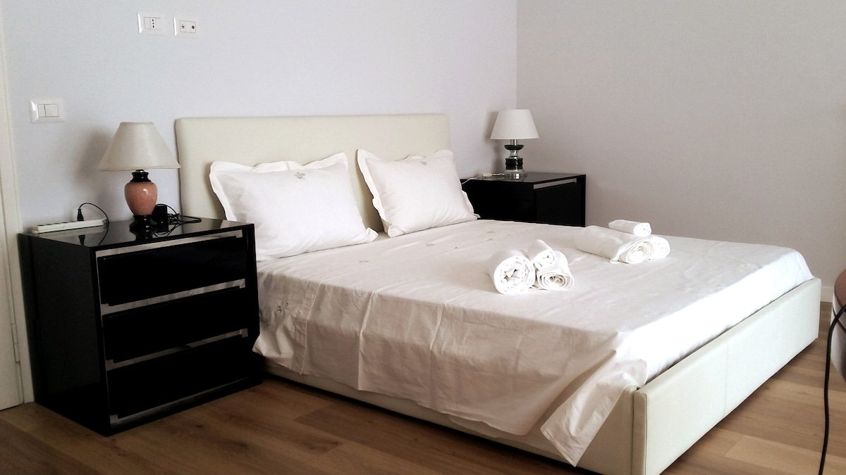 Long Term Rent Apartment at Rome 2 gallery image 3