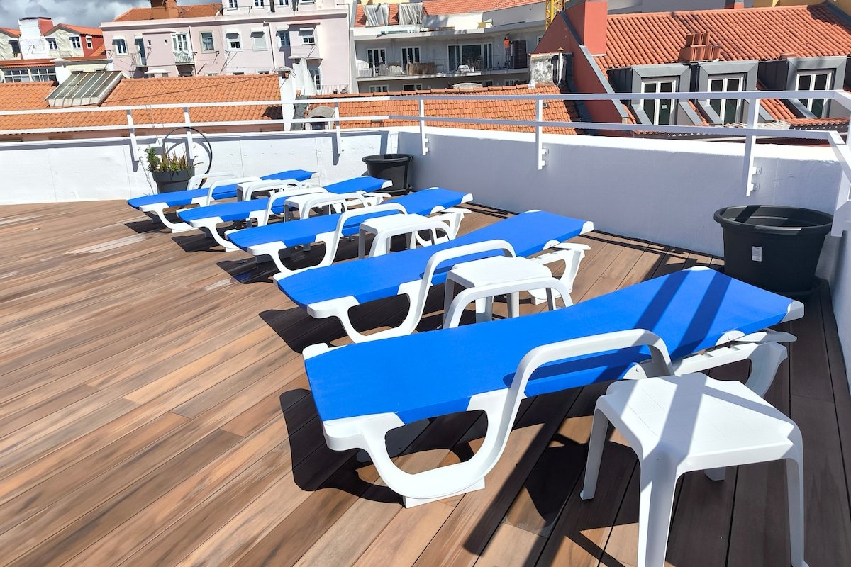 Lisbon Terrace Suites for Groups – with 9 bedrooms gallery image 4