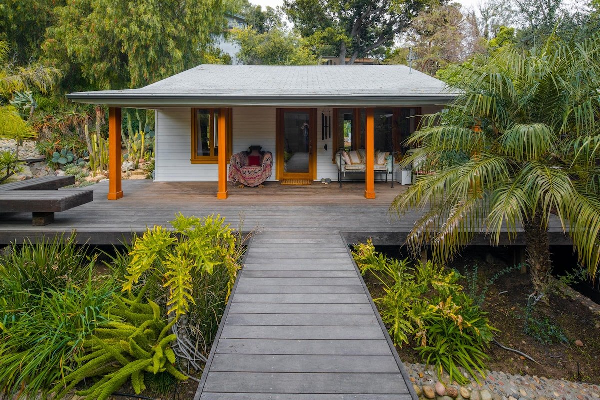 Luxury Family Compound Topanga gallery image 3