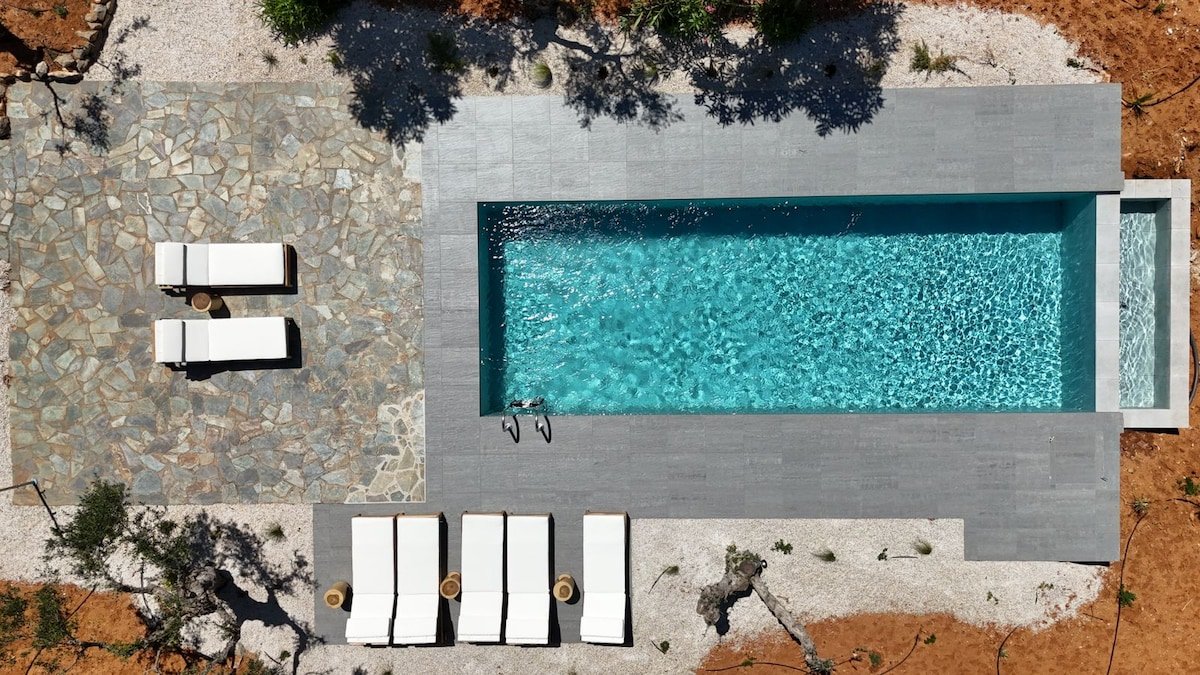 Villa The Pines-Jaccuzi-Private Pool-Near thebeach gallery image 2