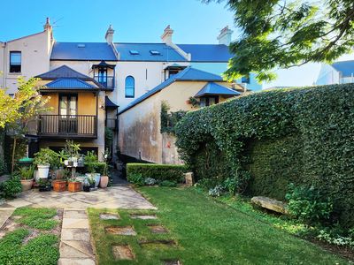 Grand Inner City Home with Secret Garden. Parking