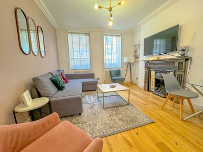 Spacious 2bed Bloomsbury Quiet St