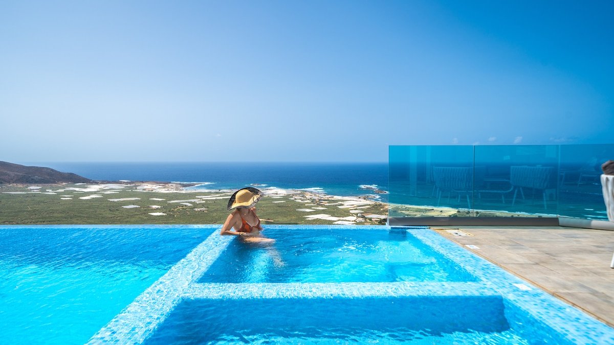 Walk Taverna & Mini Market* 4km Falasarna *Jacuzzi gallery image 2