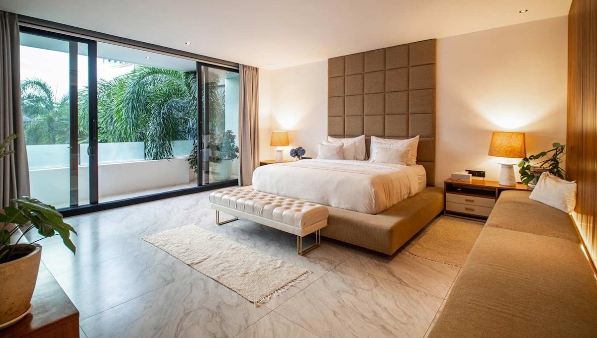 40% Off! Yoga Shala Steam Room Jacuzzi Car& Driver gallery image 2