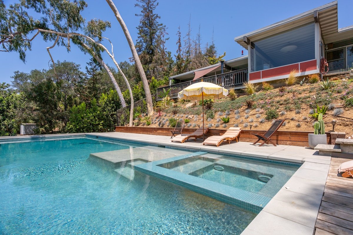 Oak Tree Perched Nest gallery image 2