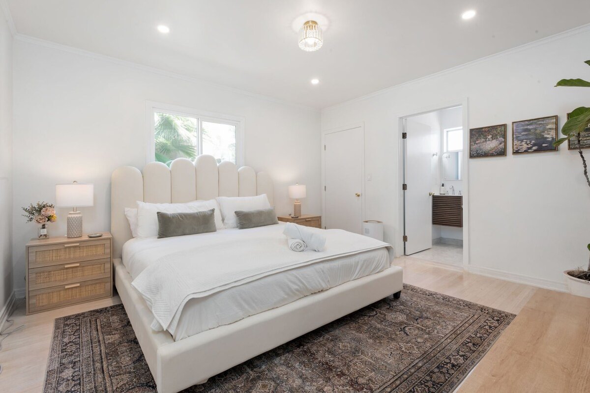 Duplex In Pico Robertson gallery image 4