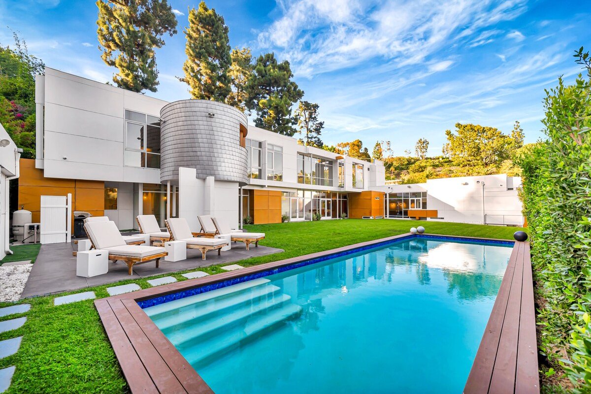 The Beverly Luxe Retreat gallery image 2