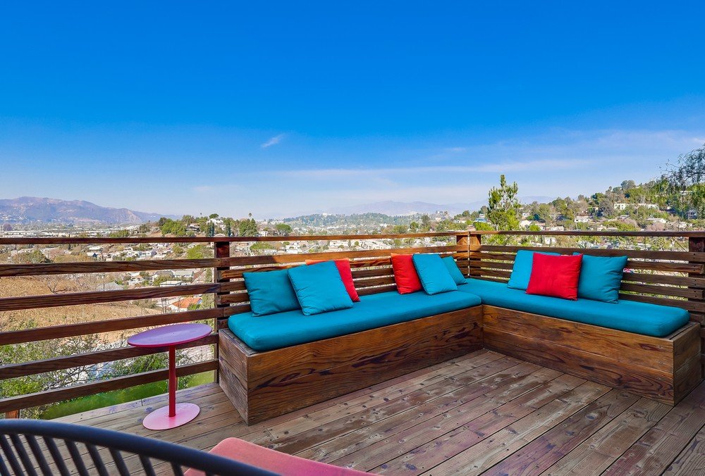 NEW The Leone | Jacuzzi w Epic Views, Garden Oasis gallery image 4