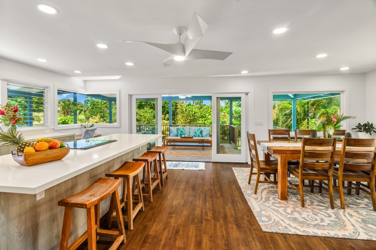 Hoaloha- Few Steps to Hanalei Bay+AC & Hot Tub gallery image 3