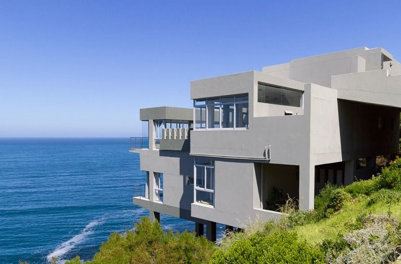 Photo 2 of Fish Hoek Oceans Villa accommodation in Fish Hoek, Cape Town with 5 bedrooms and 5 bathrooms