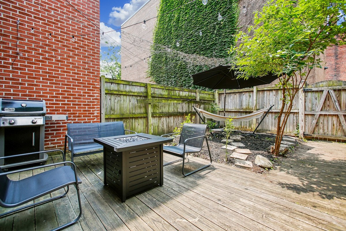 Charming 3BR | Entire Home Near Capital & H Street gallery image 5