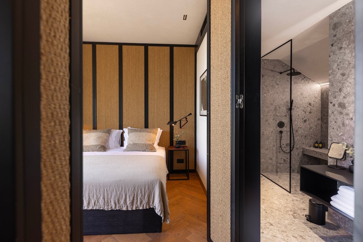 Beachfront, Gym, Sauna | Villa Atreeum Excelsior gallery image 5