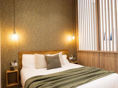 The Serreria Rooms X by Florit Flats