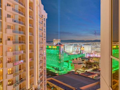 Jackpot! 34th floor Penthouse on Vegas Strip!