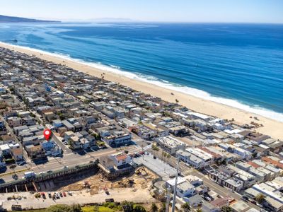 2 Units – 2 Blocks2Beach – Ocean Views – PoolTable