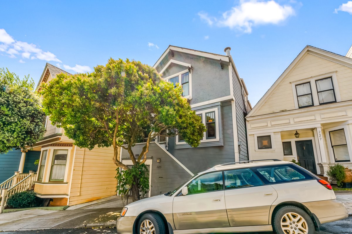 Lovely Arts & Crafts home on quiet Castro street
