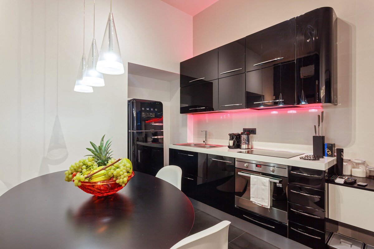 Two apartments (Minimal + Classy) – Vatican gallery image 3