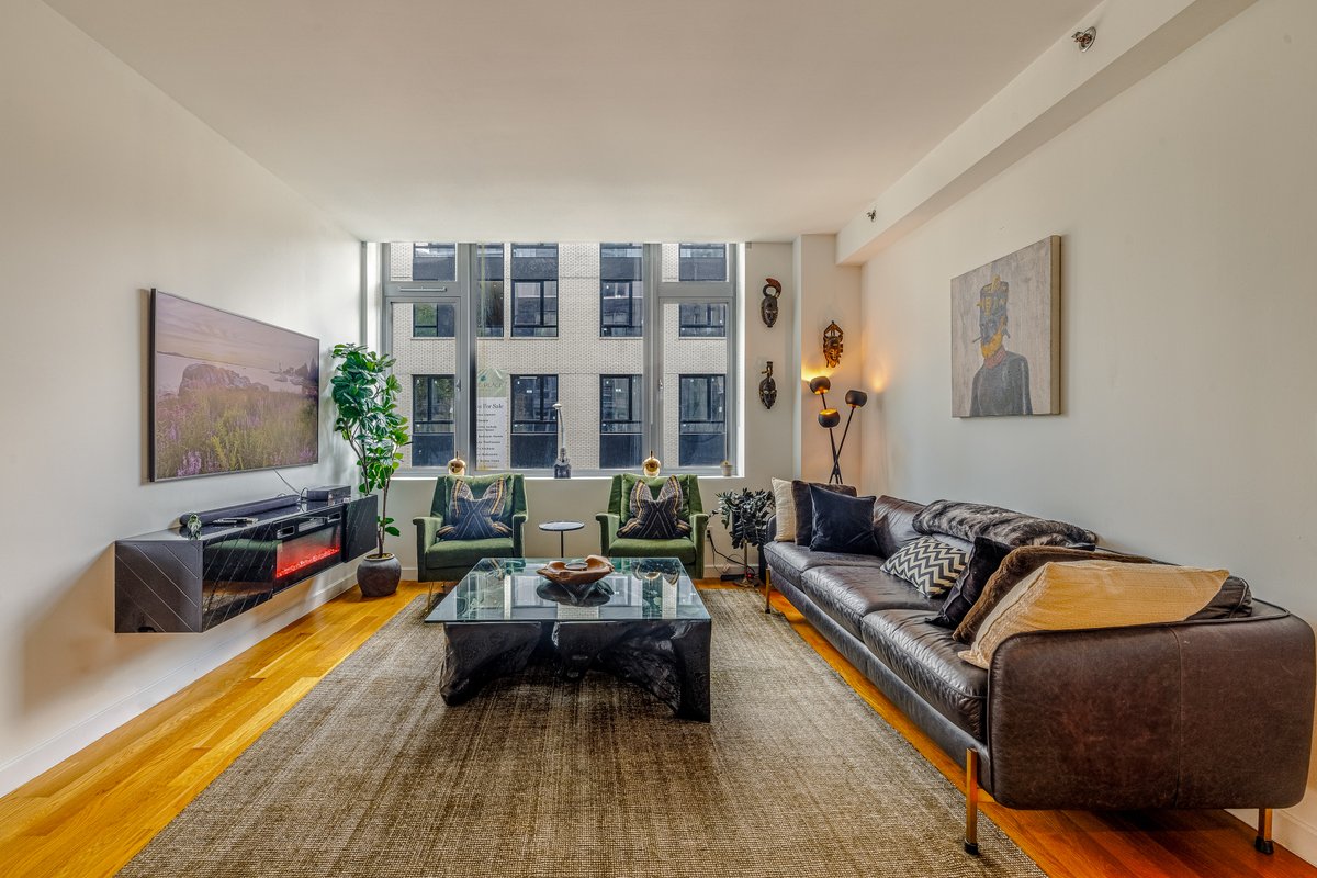 Modern Brooklyn Retreat: Private Suite Near It All