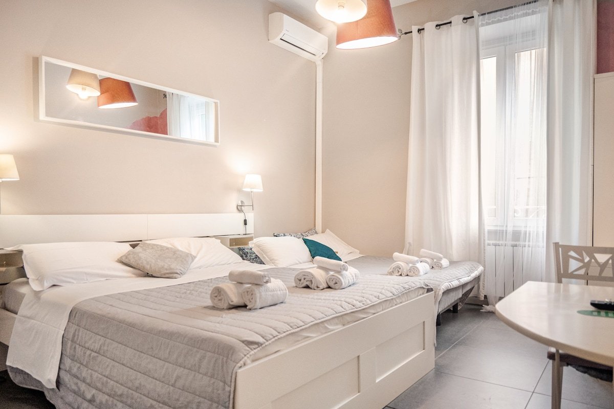 Cozy apartment next to the metro gallery image 2