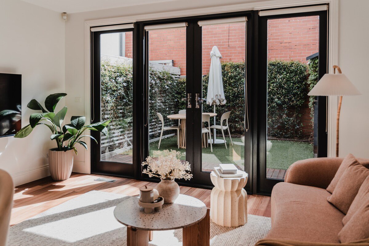 Cozy get away in Sth Melbourne gallery image 3