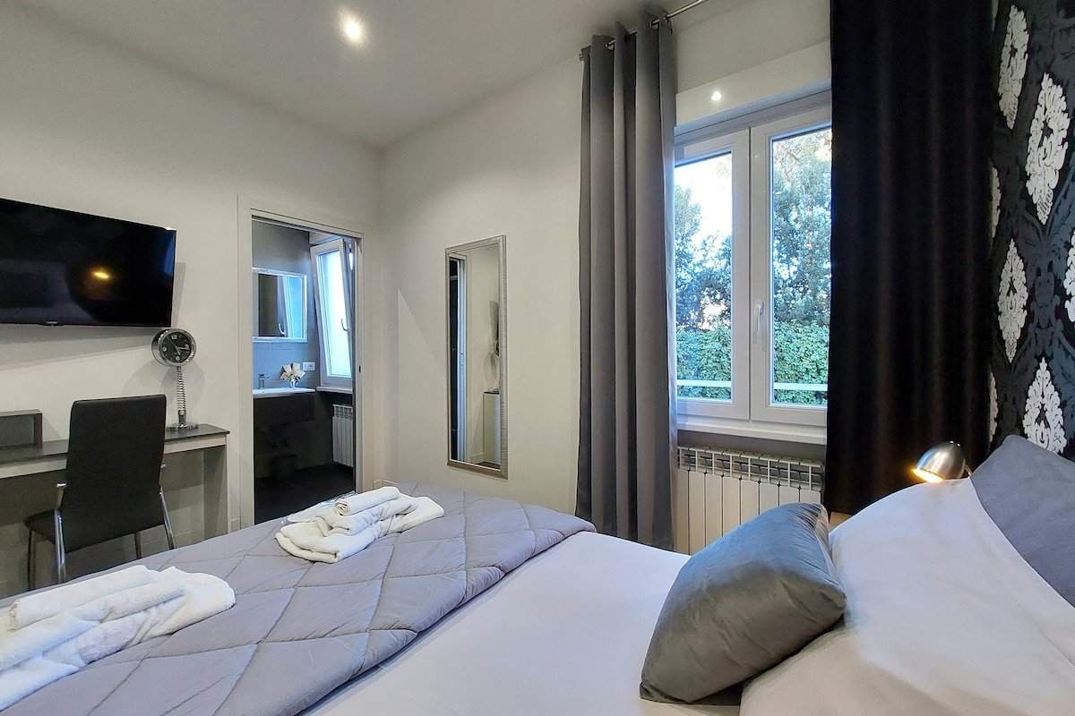 Suite Druso Colosseo gallery image 3