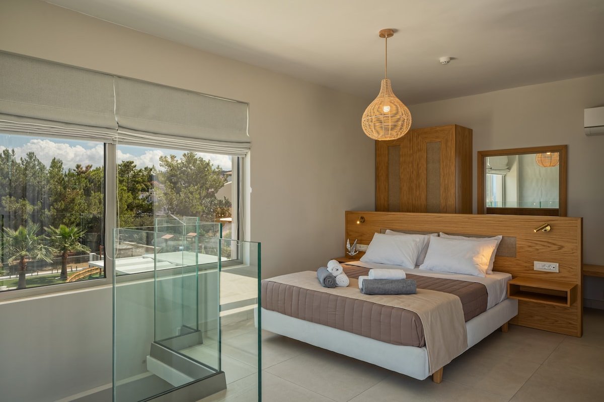 Luxury Villa Zakkallin – With Amazing View gallery image 3