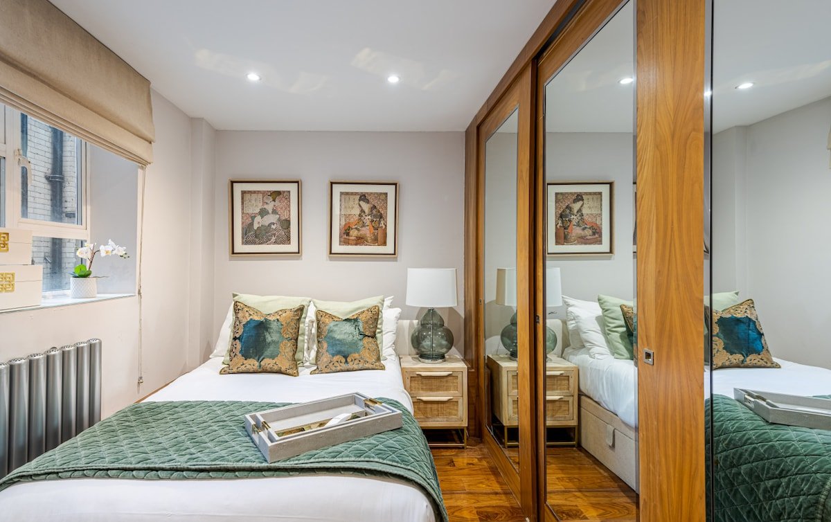 Modern Sanctuary with Designer Flair gallery image 3