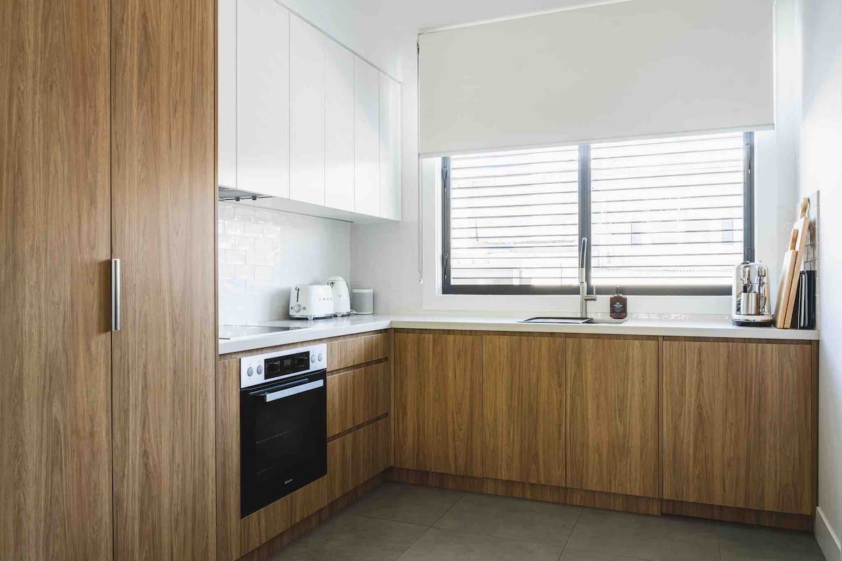 Modern Paddington Terrace – Short walk to SCG gallery image 4