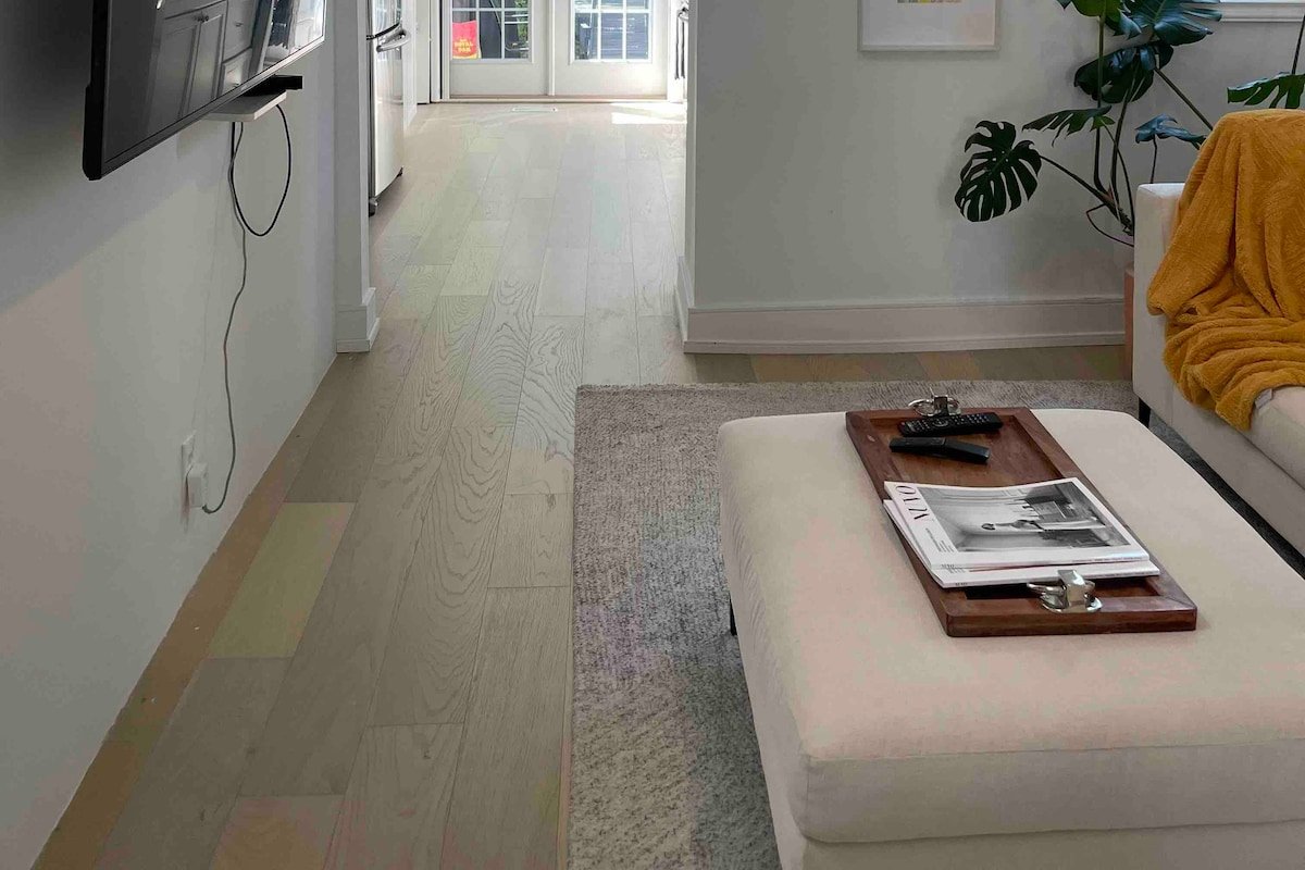 Entire House- Stunning Upscale Toronto – Historic gallery image 5