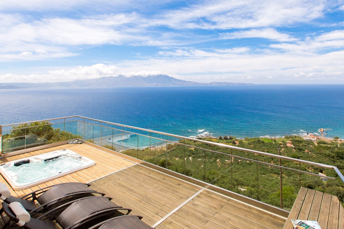 Outdoor Jacuzzi ★Unique Architecture★Top seaview